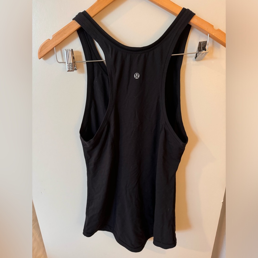 lululemon size 6/8 black tank